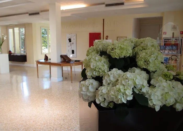 Jr Logos Dei Marmi 4* Forte dei Marmi