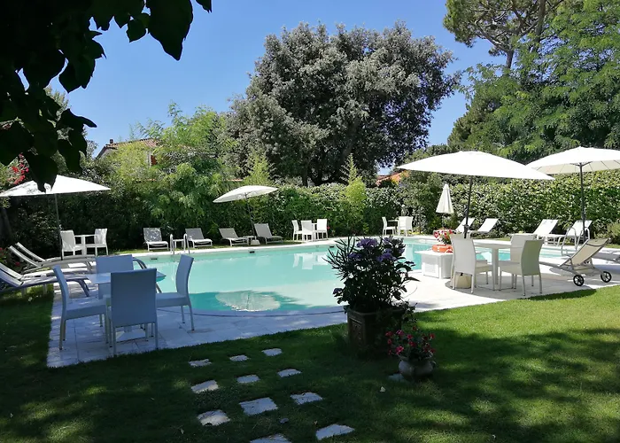 Jr Logos Dei Marmi Otel