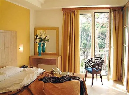 Jr Logos Dei Marmi Otel