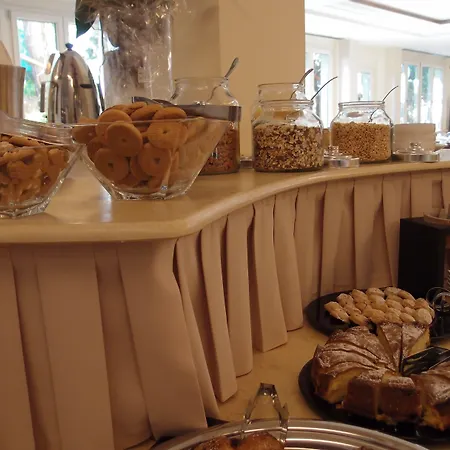 فندق Jr Logos Dei Marmi 4*