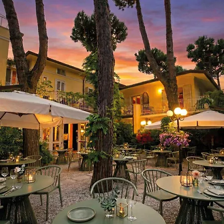 Hotel Jr Logos Dei Marmi 4*