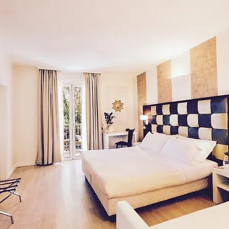 Jr Logos Dei Marmi 호텔 4*
