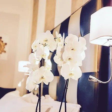 Jr Logos Dei Marmi 호텔 4*