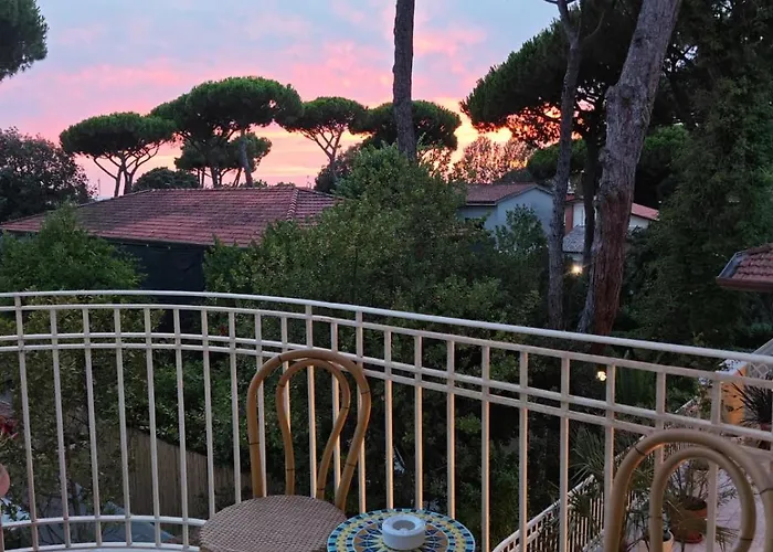 Jr Logos Dei Marmi 호텔