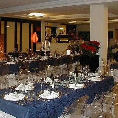 Jr Logos Dei Marmi 호텔