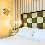 Hotel Jr Logos Dei Marmi 4*