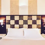 Jr Logos Dei Marmi Hotel 4*
