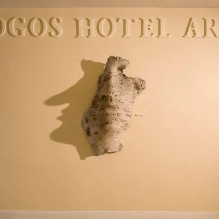 Hotel Jr Logos Dei Marmi