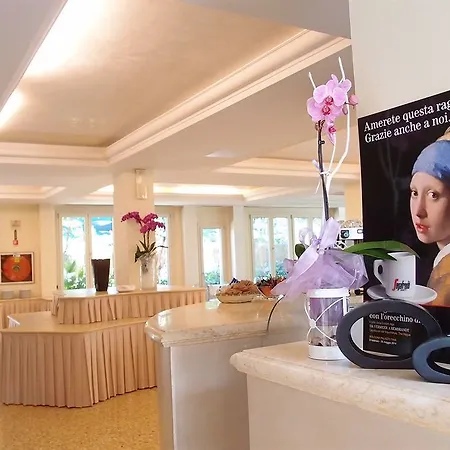 Jr Logos Dei Marmi 4* Forte dei Marmi