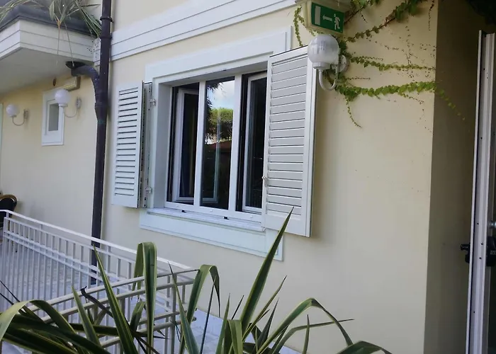 Jr Logos Dei Marmi Готель 4*