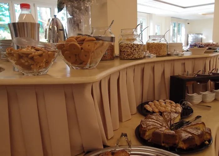 Готель Jr Logos Dei Marmi 4*