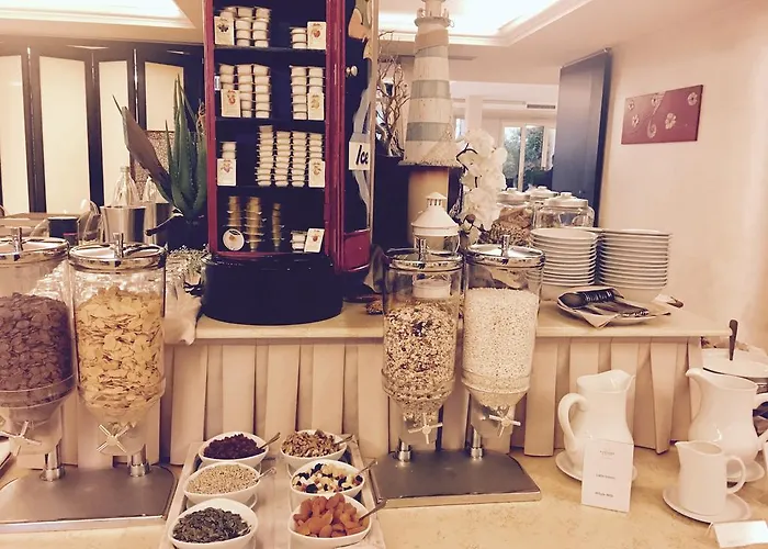 Готель Jr Logos Dei Marmi