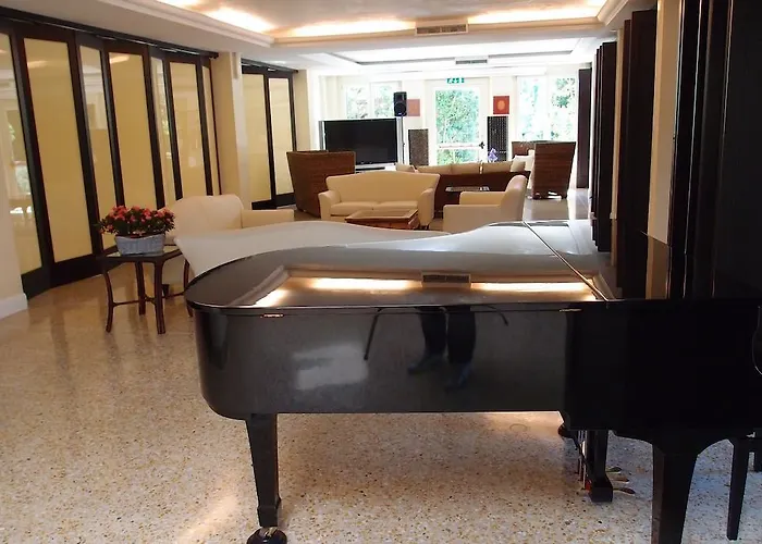 Jr Logos Dei Marmi 4* Форте-дей-Мармі